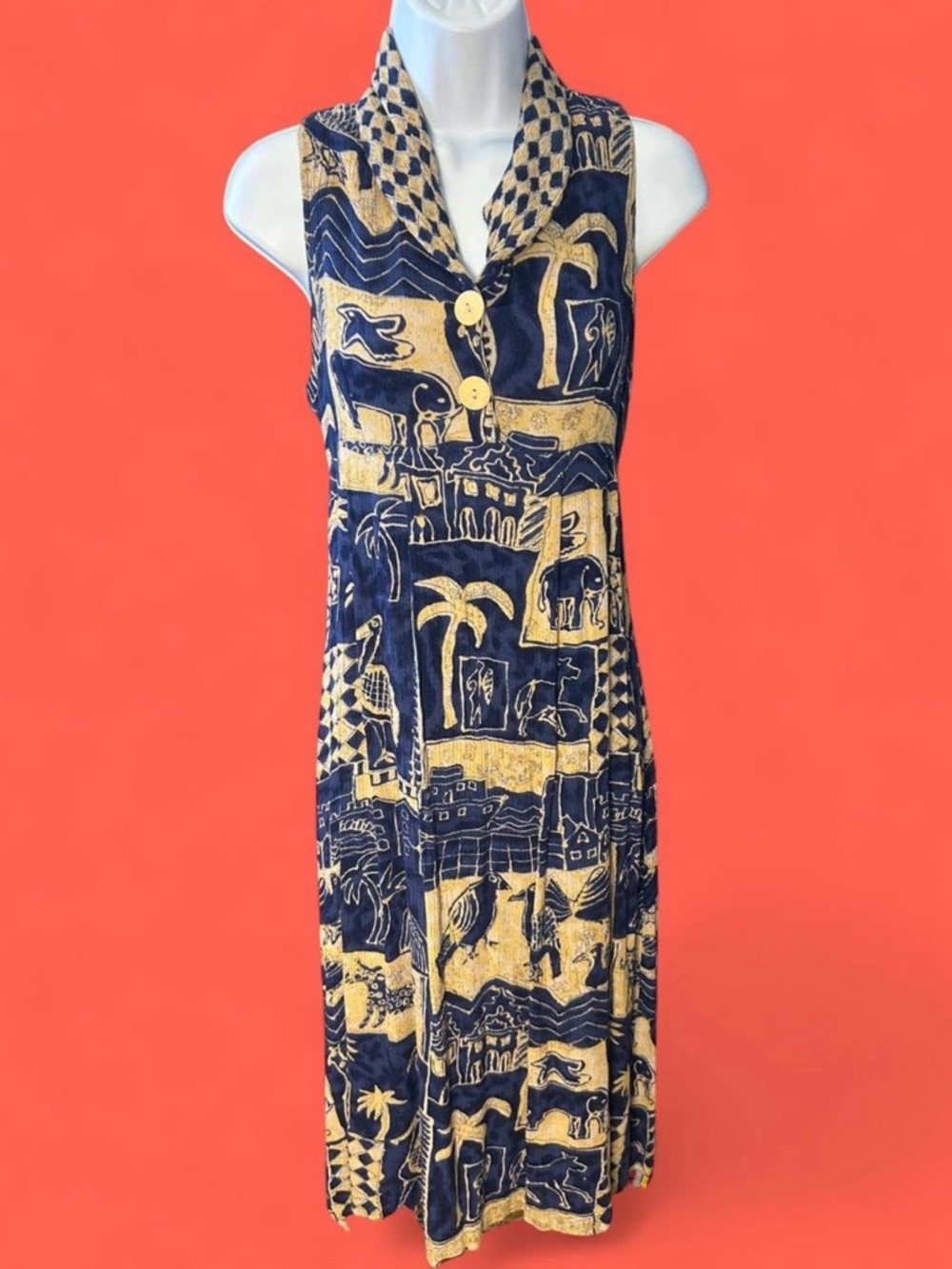 Vintage 90’s sleeveless, long, flowy, blue African safari print dress. Small-med